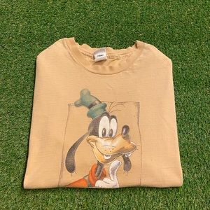 Vtg Distressed Goofy Disney Tee